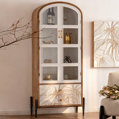 Blanc + brun bois massif + fer + vitrines