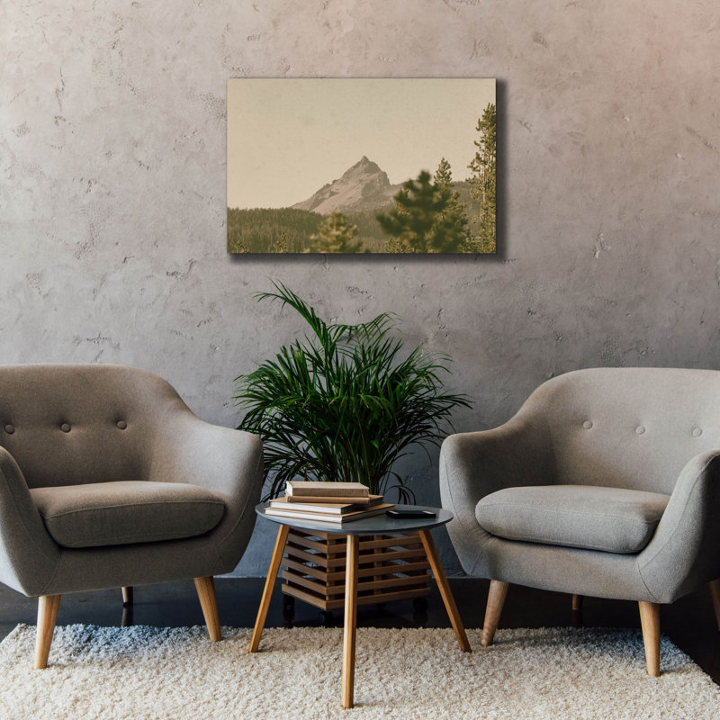 Toile épique Graffiti «Mountainous 2» par Nathan Larson, 40 po x 26 po
