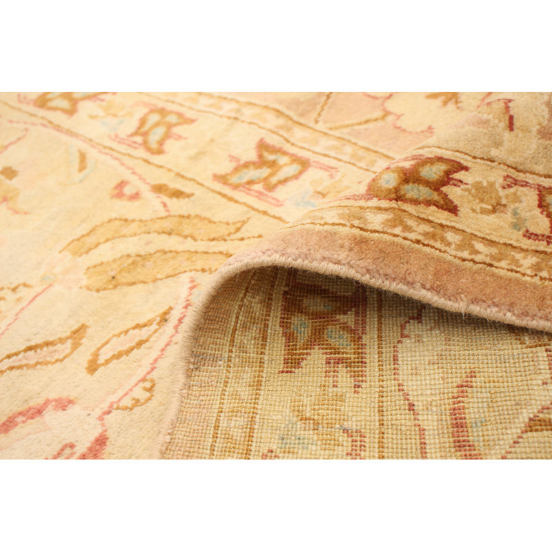 Tapis en laine beige 8 pi x 10 pi "one-of-kind" noué la 2010 chobi Allahna