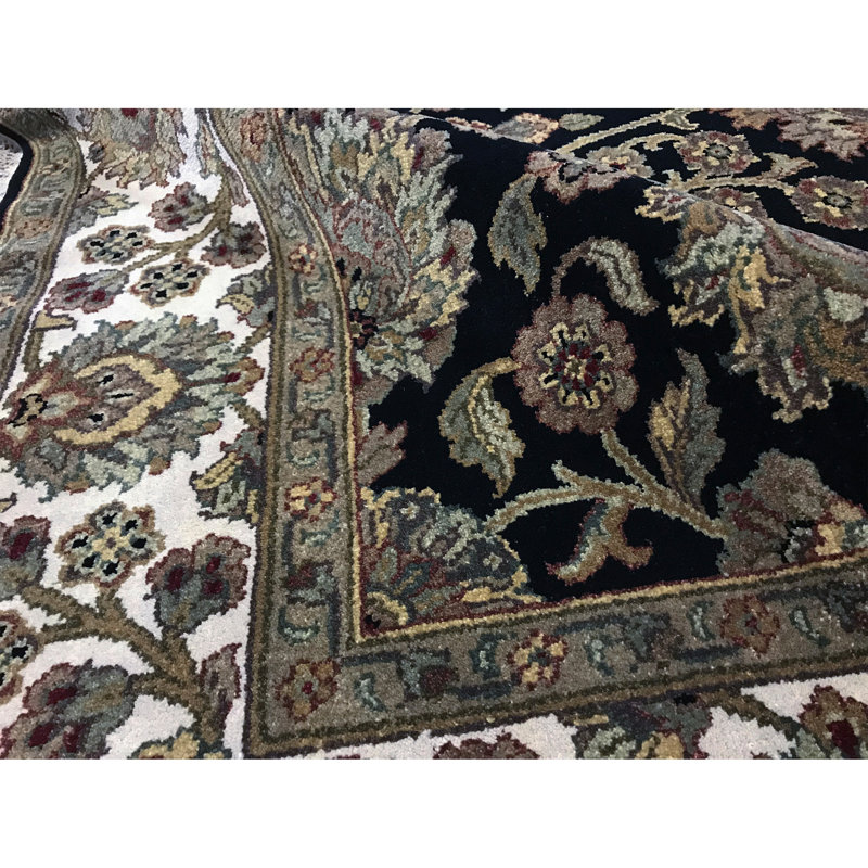 Magnolia Wool Oriental Area Rug in Black/Ivory