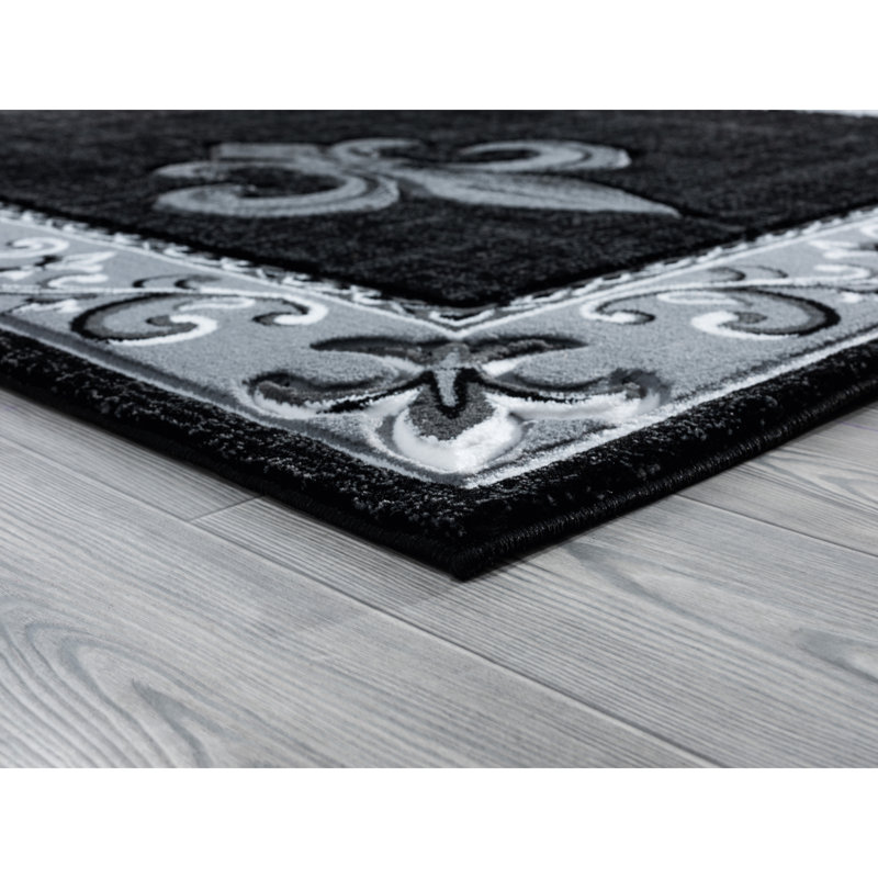 Goines Synthetic Indoor Rug, Runner 2'7" x 7'4"
