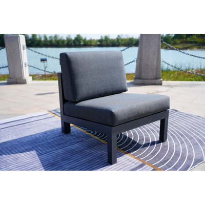 Outdoor Lounge Chair