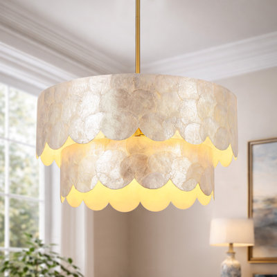 Lustre tambour en coquille festonnée 24 po à 5 lumières Capiz