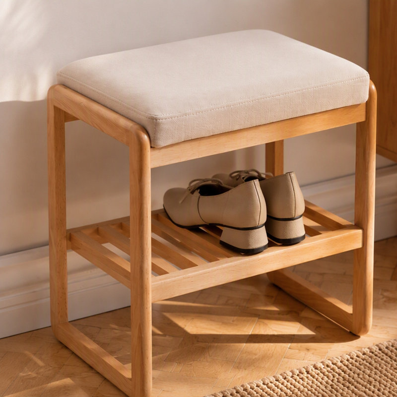 Banc à chaussures en bois massif naturel 23,6 po avec coussin en mousse à mémoire de forme - Organisateur de rangement en bois de hêtre pour entrée, capacité de 300 lb, tablettes à 2 niveaux, assemblage facile