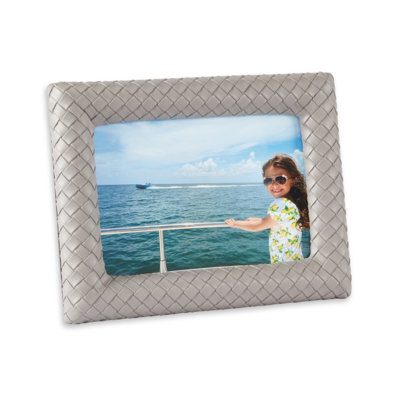Diana Frame