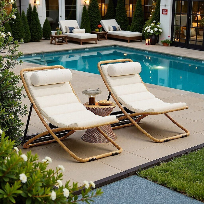 Ensemble de 2 chaises d'extérieur pliantes en rotin avec dossier et coussins réglables pour le patio, la piscine, la plage