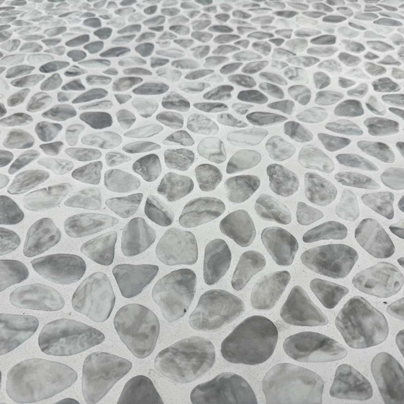 Huron Glass Pebbles Mosaic Tile, Silverado