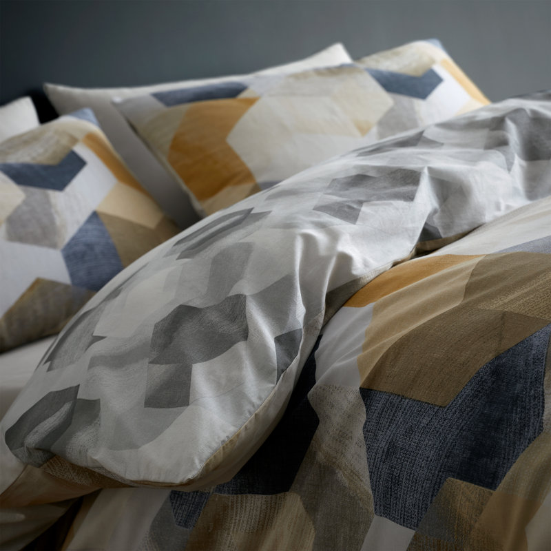 Hexagon Geometric Duvet Cover Set With Pillowcases, 220 x 230 cm - 2 Standard Pillowcases