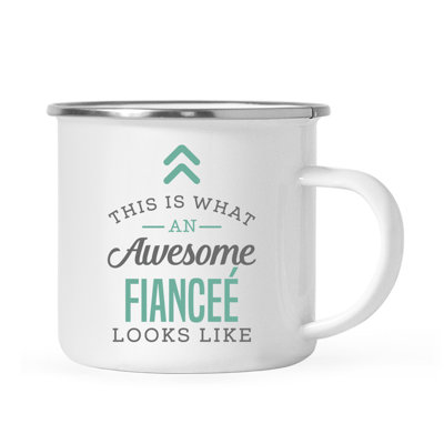 C’est ce qu’un style magnifique ressemble à une grande tasse de camping family fianceé