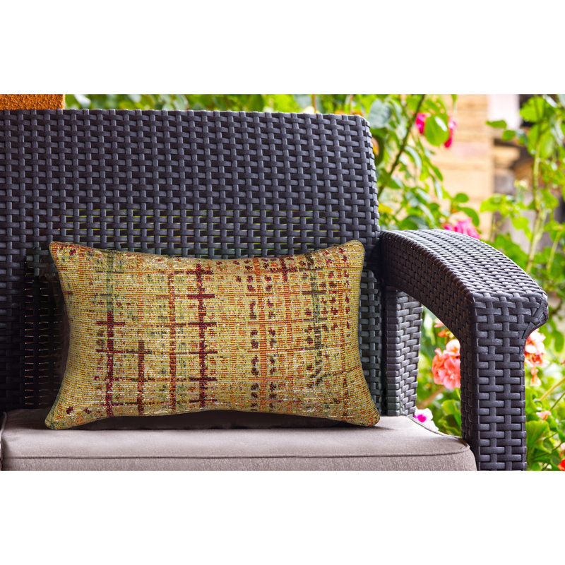 Marina Geometric Indoor/Outdoor Throw Pillow, Gold
