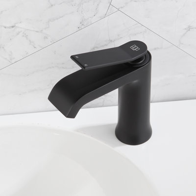 Single-Hole Single-handle Bathroom Faucet