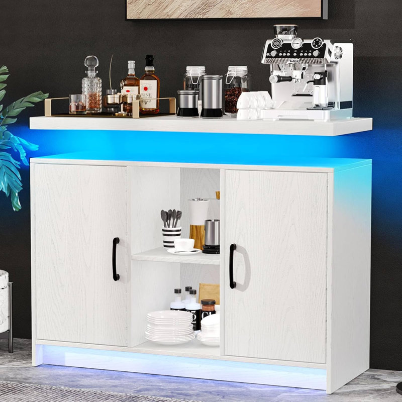 Buffet 40 po Cuzzocrea, Blanc