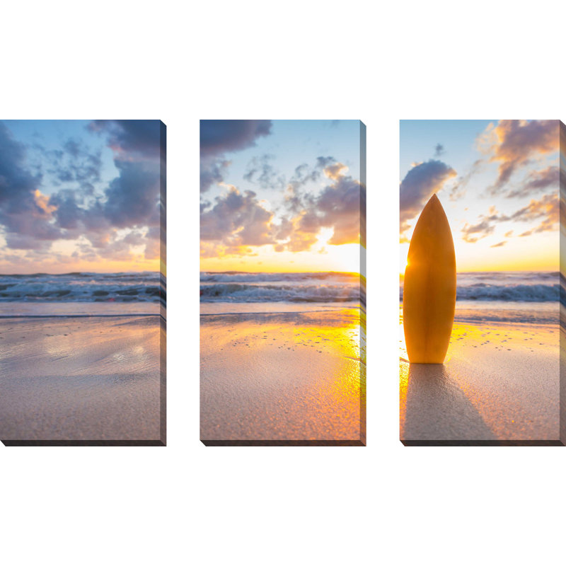 "Surfboard 1", ensemble de 3 impressions sur toiles