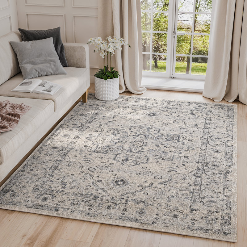 Amoret Oriental Indoor Rug, Rectangle 5'3" x 7'6"