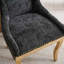 Ensemble de 2 chaises de salle à manger en chenille noire - style moderne avec pieds courbés plaqués or et garniture de rivets, sièges d'appoint rembourrés pour la salle à manger / salon (structure d'une seule pièce)