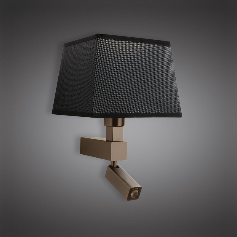 Kiro LED Wallchiere, Black