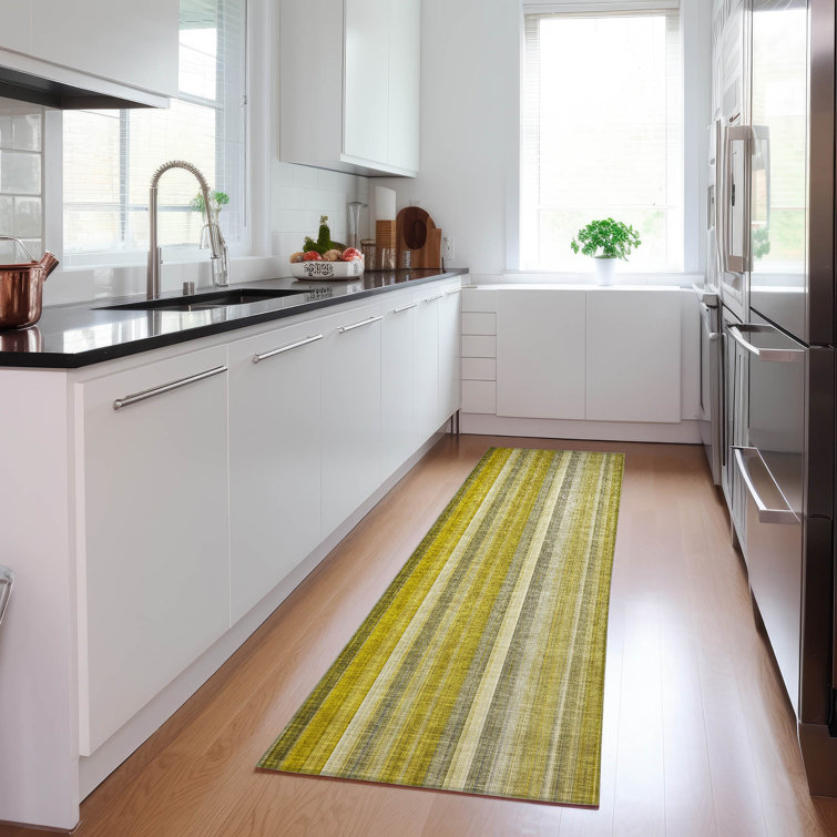 Kinslee Washable Striped Indoor / Outdoor Rug