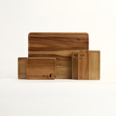 Ensemble d'assiettes à vin en bois d'acacia Sango Atelier avec plateau de service - planche à charcuterie et fromage 5 pièces