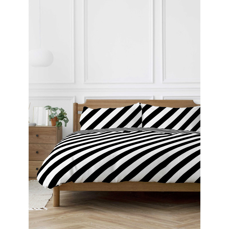 Polyester Striped Duvet Cover Set with Pillowcases, Super King Duvet Cover Set + 2 Pillowcases