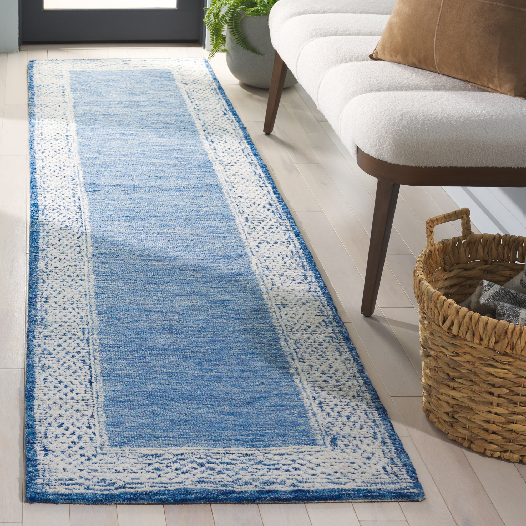 Ebony 275 Hand Tufted Indian Wool Pile Geometric Rug, Runner 2'3" x 9'