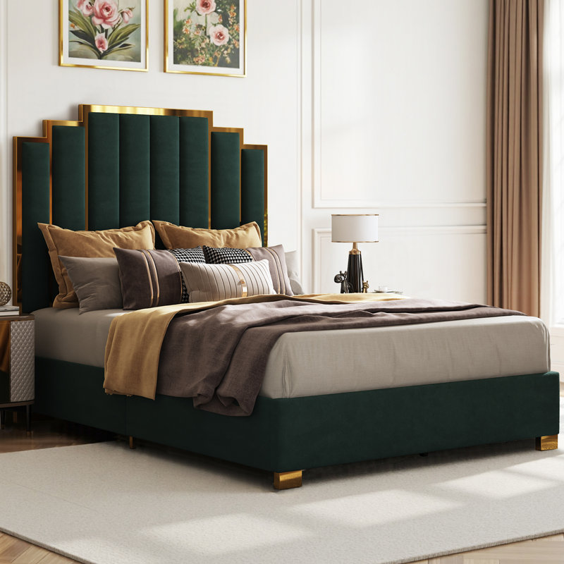 Grand lit plateforme tapissier Duncanville, crème, Grand, Vert