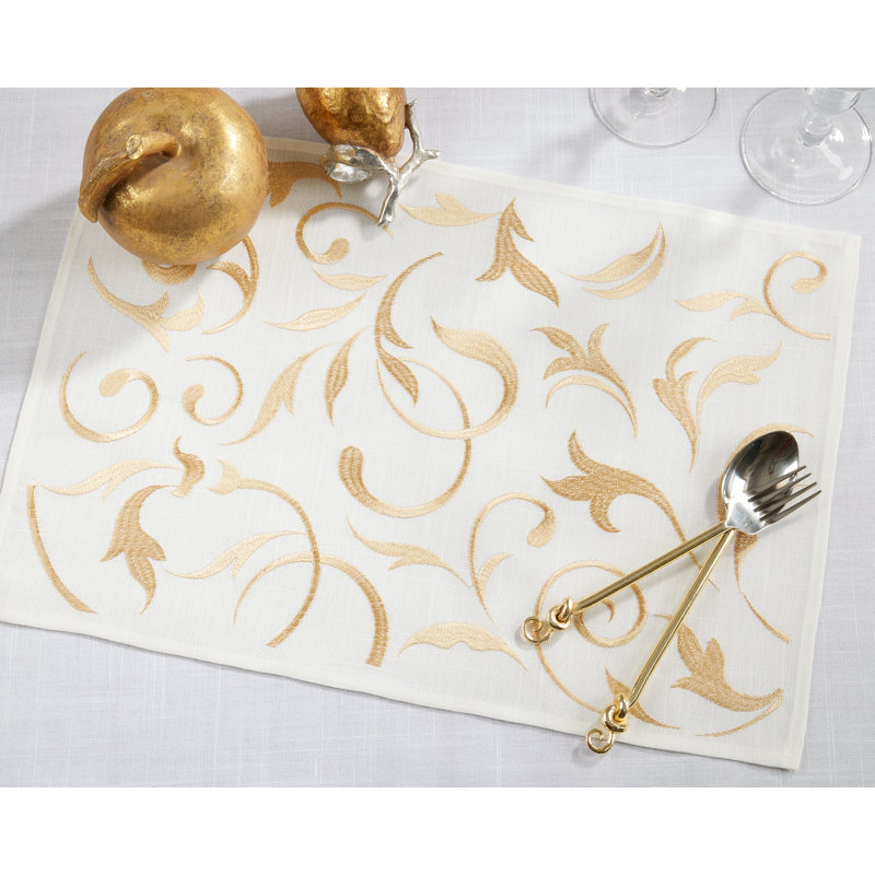 Napperon délicat à motif de feuilles brodées (ensemble de 4) 20B, Or