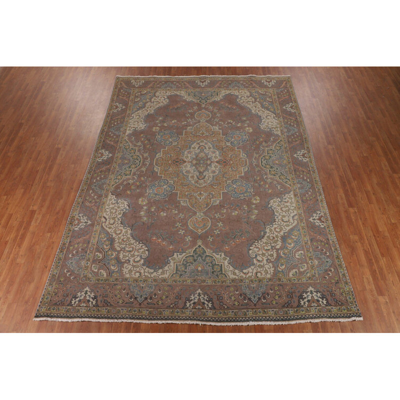 Tapis traditionnel brun à motif floral 9 x 13