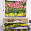 Tapisserie florale tulipe avec fleurs jaunes-28487923