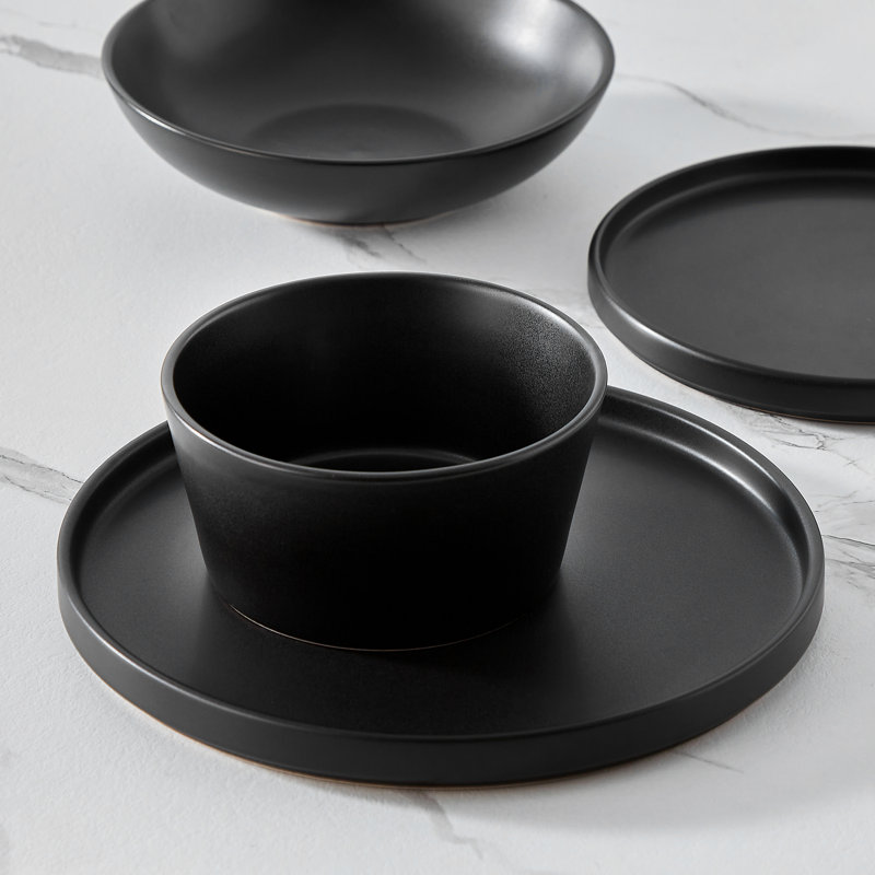 PLAYB 24 Piece Porcelain Dinnerware Set, Service For 6, Black