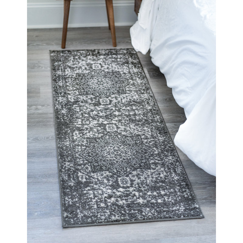 Tapis oriental gris foncé Edelie, Tapis de couloir 2 pi x 8 pi