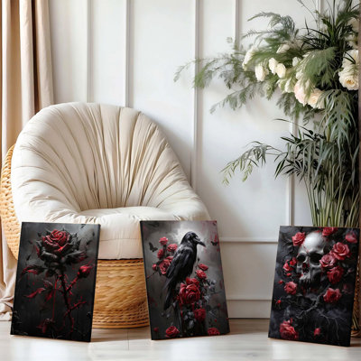 Ensemble de 3 affiches murales encadrées, de style gothique et d'horreur, avec des roses rouge foncé et un crâne de corbeau noir. Décor macabre pour salon, chambre, Halloween et intérieur gothique. Œuvre d'art encadrée moderne.