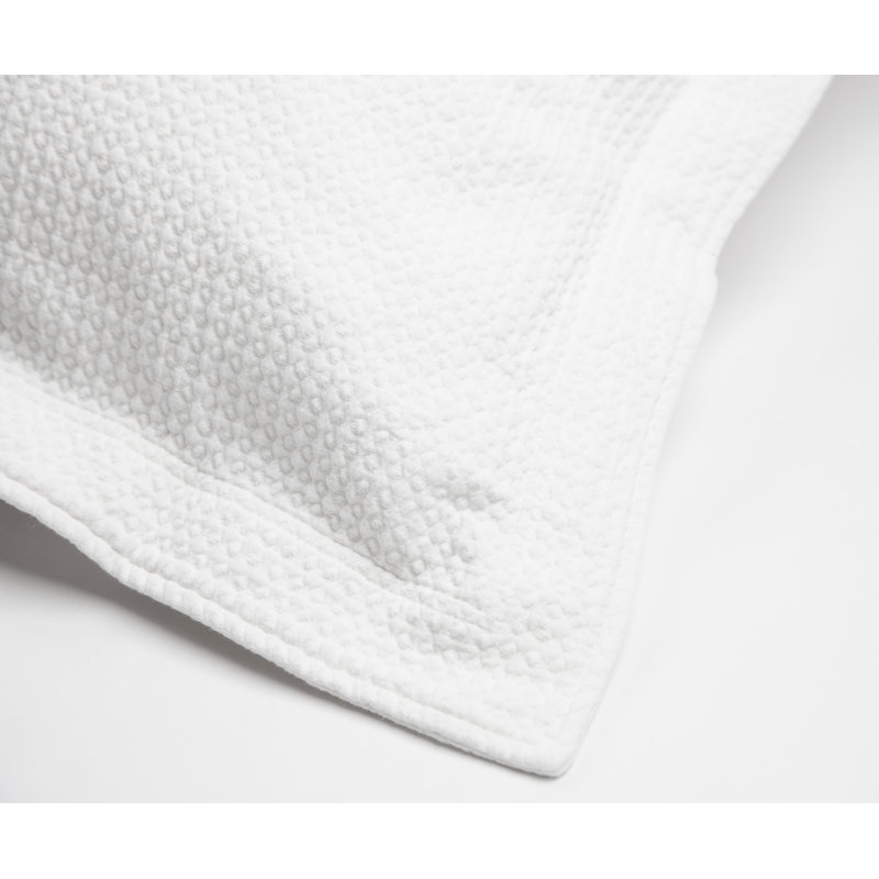 WAFFLE MATELASSE, WHITE, QUEEN, Queen Quilt