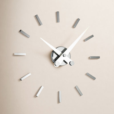 Puntos Suspensivos Wall Clock