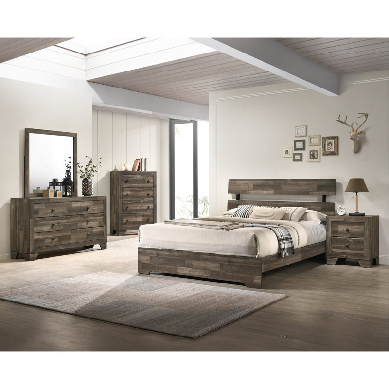 Lit plateforme contemporain de taille double avec tête de lit à lattes à revêtement brun contemporain, en bois, dans une boîte pour la configuration de la chambre à coucher