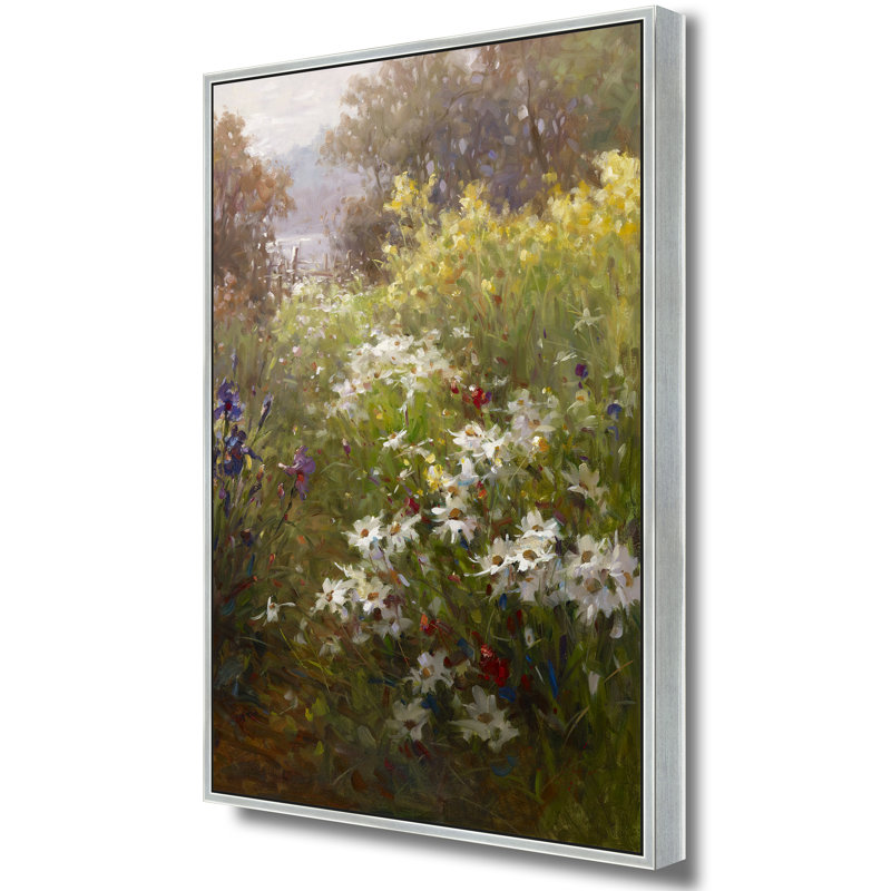 Daisy Edge Print, Silver, 74" H x 50" W