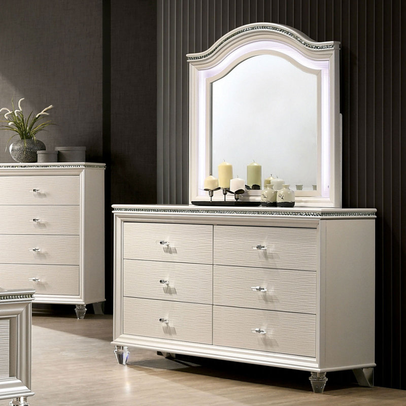 Geovana 52.5'' W 6 - Drawer Dresser