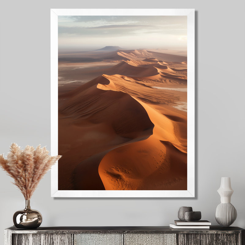 Hinckley - Landscapes Wall Decor, H 20 po x l 12 po, Reproduction encadrée d'une seule photo, Blanc