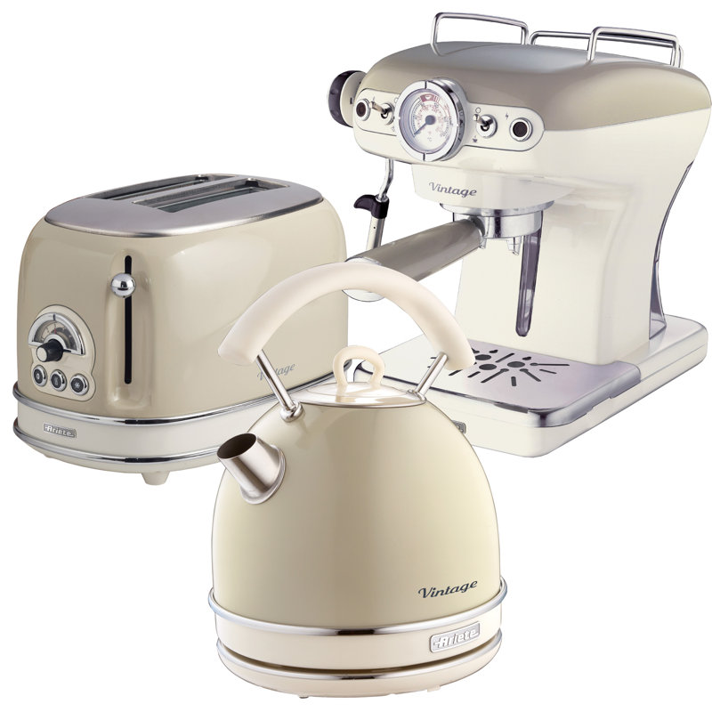 Ariete Vintage 1.7L Kettle with 2 Slice Toaster and 15 Bar Pump Espresso Coffee Machine Set, Cream
