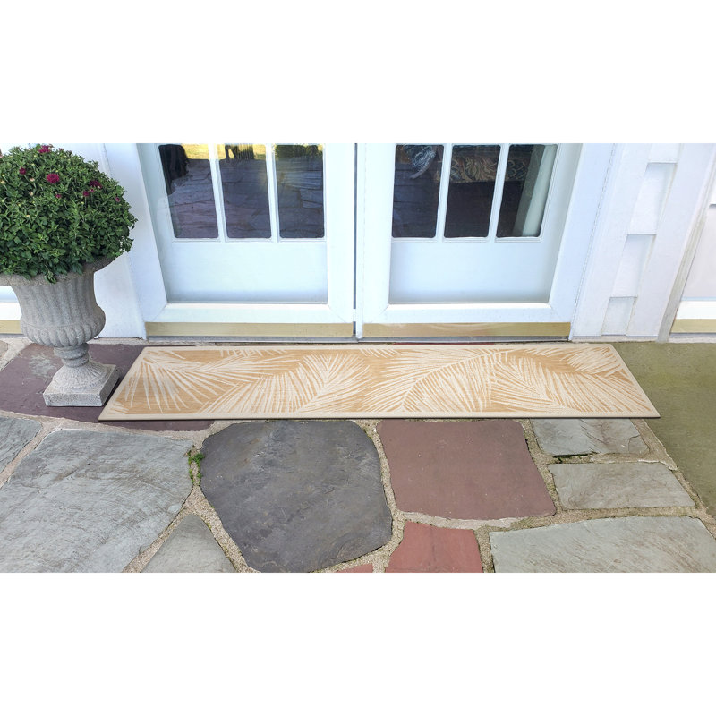 Adal Floral Indoor / Outdoor Rug, Runner 1'11" x 7'6"