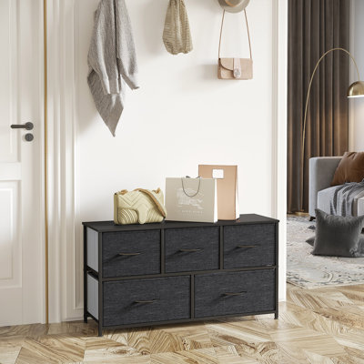 Wampsville 39.4'' W 5 - Drawer Dresser
