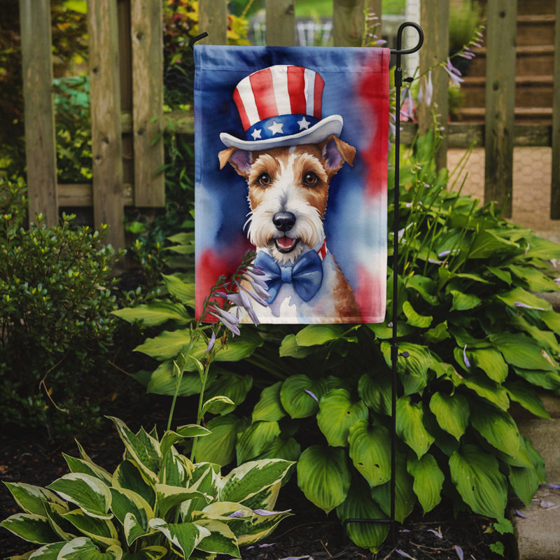 Drapeau patriotique du jardin américain, Fox terrier brun