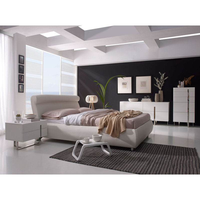 Chiffonier white wood