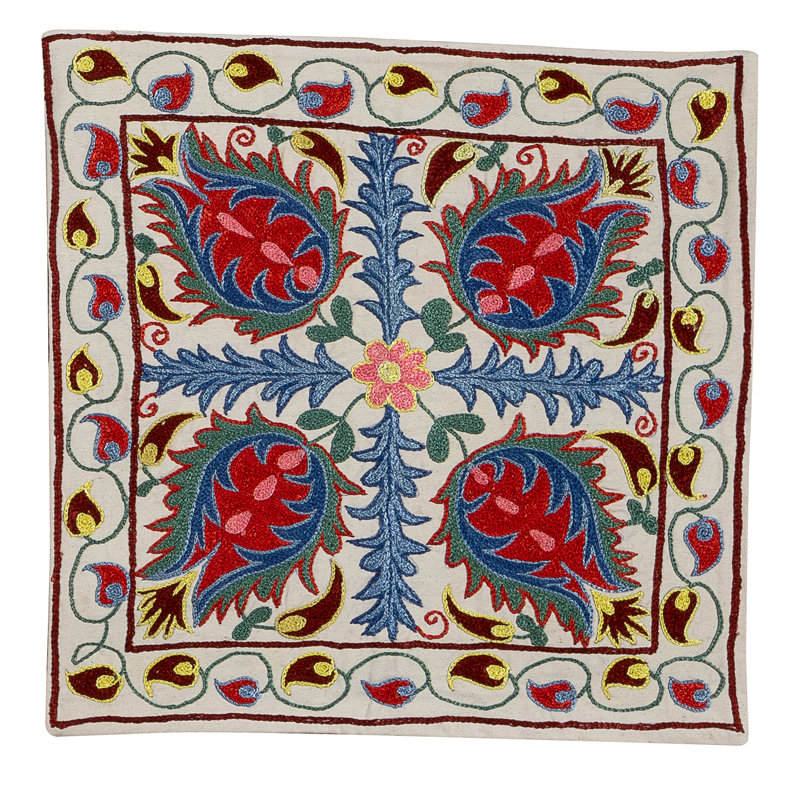 Taie d'oreiller Suzani. Nouvelle housse de coussin en coton et soie brodée à la main. 18 x 19 po