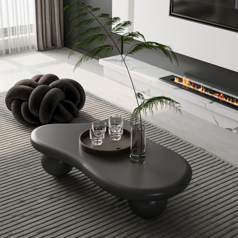Table basse en forme de nuage avec 3 pieds sphériques, Noir, H 13,78 po x l 47,2 po x P 31,5 po, Beige
