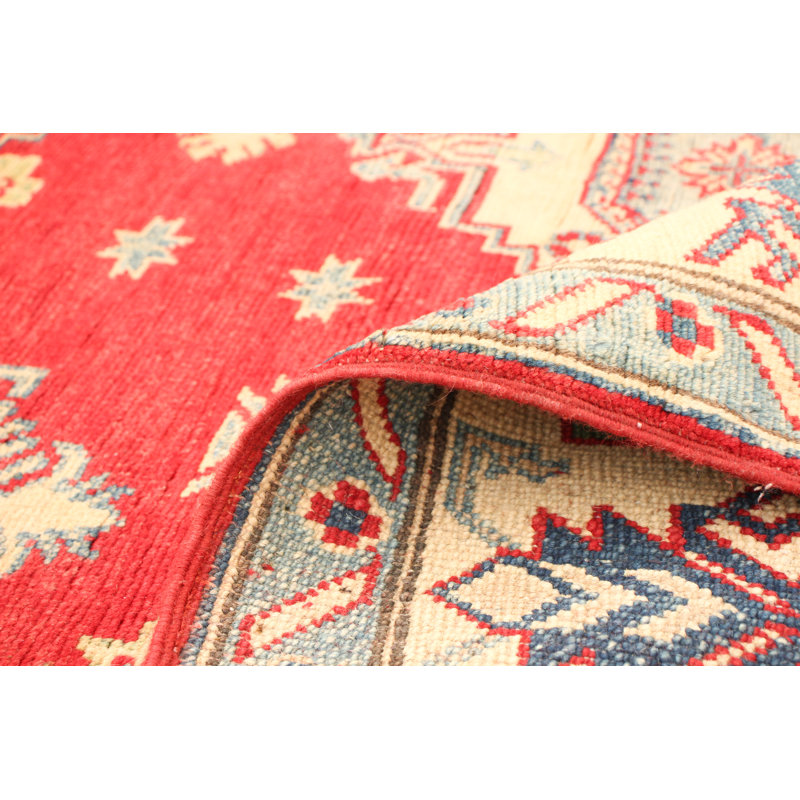 Tapis unique en laine noué à la main style Ouzbék Gazni des années 2010 de 5 pi 2 po x 6 pi 3 po rouge Riaan