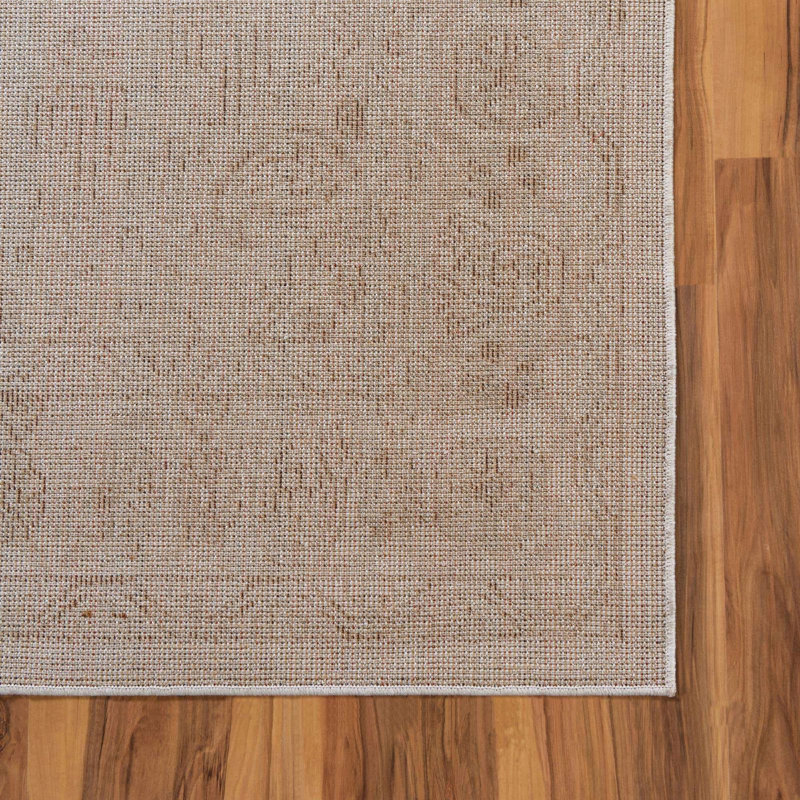 Ulla Oriental Indoor Rug, Rectangle 2'2" x 3'