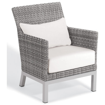 Argento Outdoor Lounge Chair