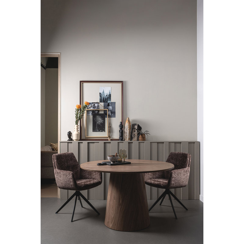 Maan Round Dining Table