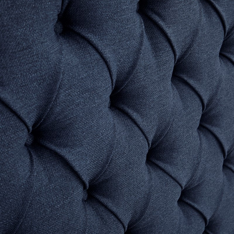 Tête de lit tapissier transitionnel grand avec boutons capitonnés et garniture cloutée, Marine