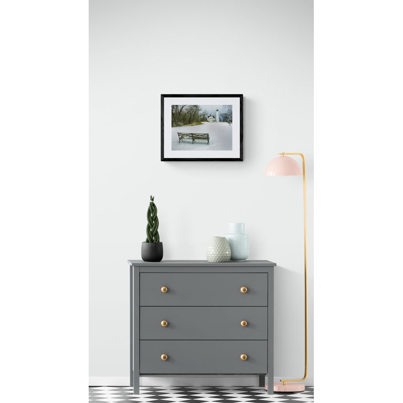 North Point Lighthouse And Bench Print by Scott Norris, 17.25" H x 21.25" W x 0.875" D